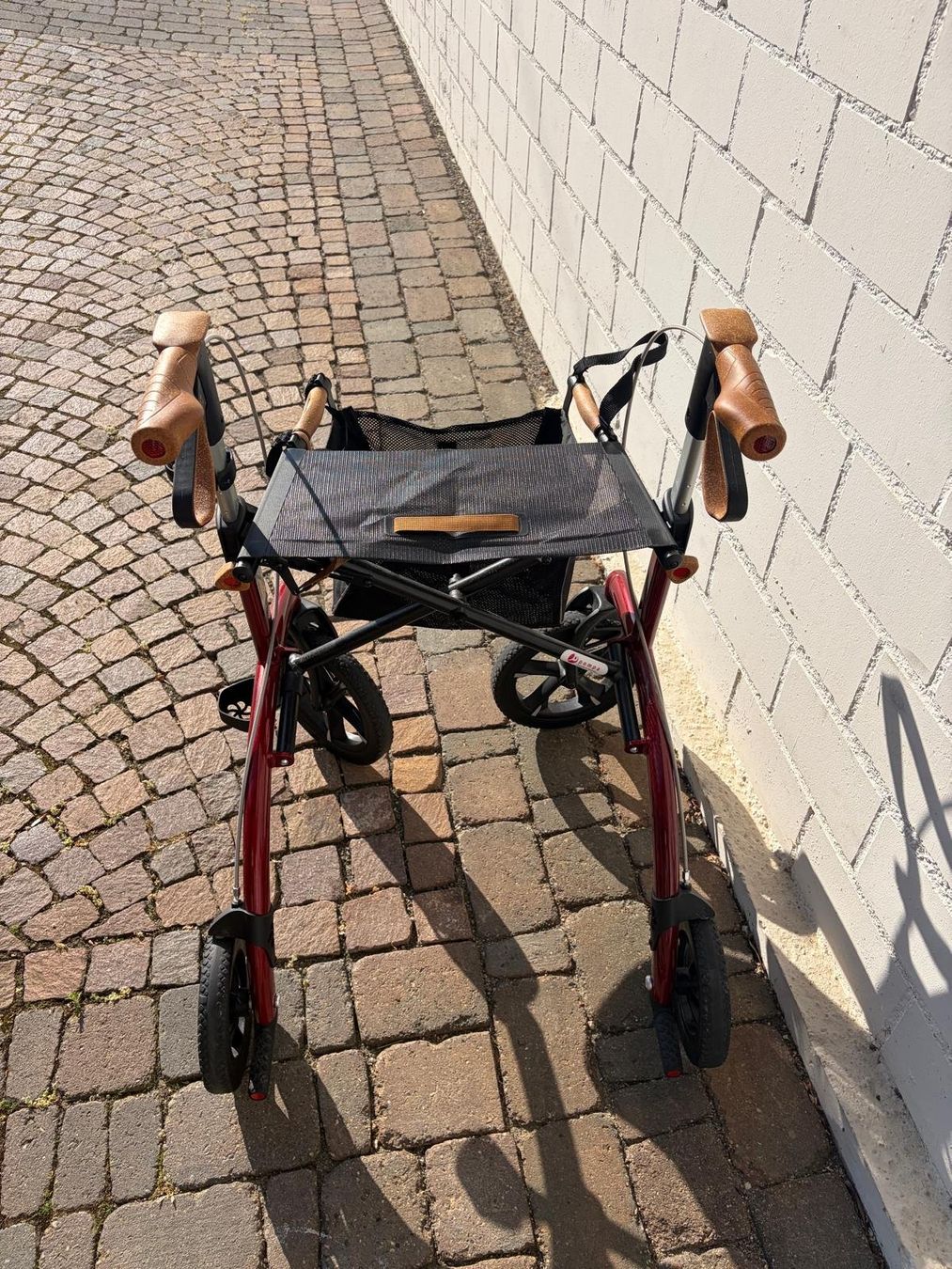 Gehhilfen: SALJOL Leichtgewicht Rollator – Gebraucht aus Mönthal von mar_r7sc 1