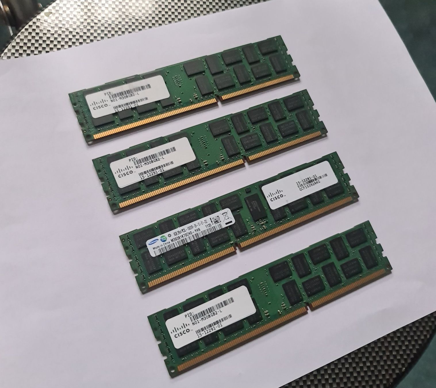 Memoria / RAM: SAMSUNG RAM 32GB – Usato da zürich venduto da R-N-J