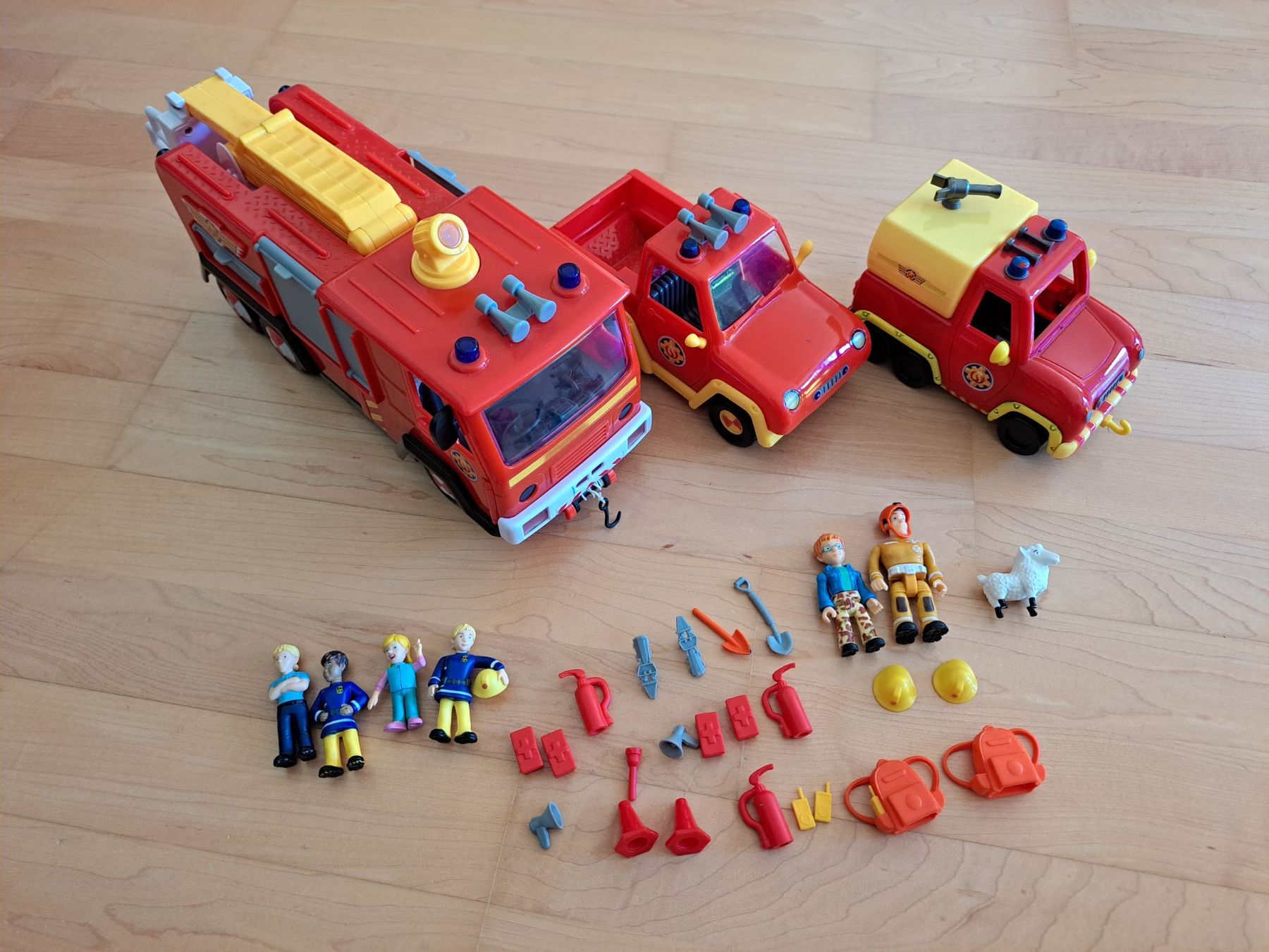 Jouets: Feuerwehrmann Sam Set Jupiter Venus – D'occasion à Greifensee par Tobuyandsell
