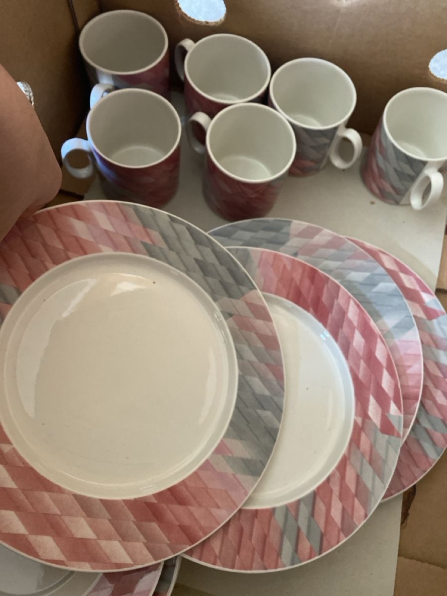 Geschirrsets: Geschirr set – Gebraucht aus Erlinsbach von lya_sp5d 2