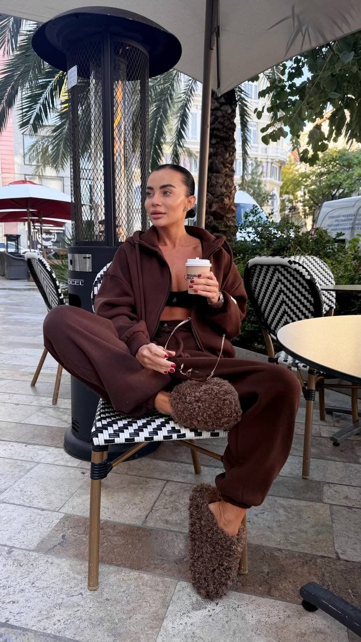 Completi & Tailleur: Oversized Fleece Tracksuit Set Size: S – Nuovo e nell'imballaggio originale da Zürich venduto da Ms.Me-Fashion 1