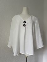 Weisse Sommerbluse mit Knöpfen Gr. L