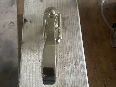 Eisenwaren: Schöne Messing Fenstergriffe – Gebraucht aus Münchwilen TG von Gto3 5