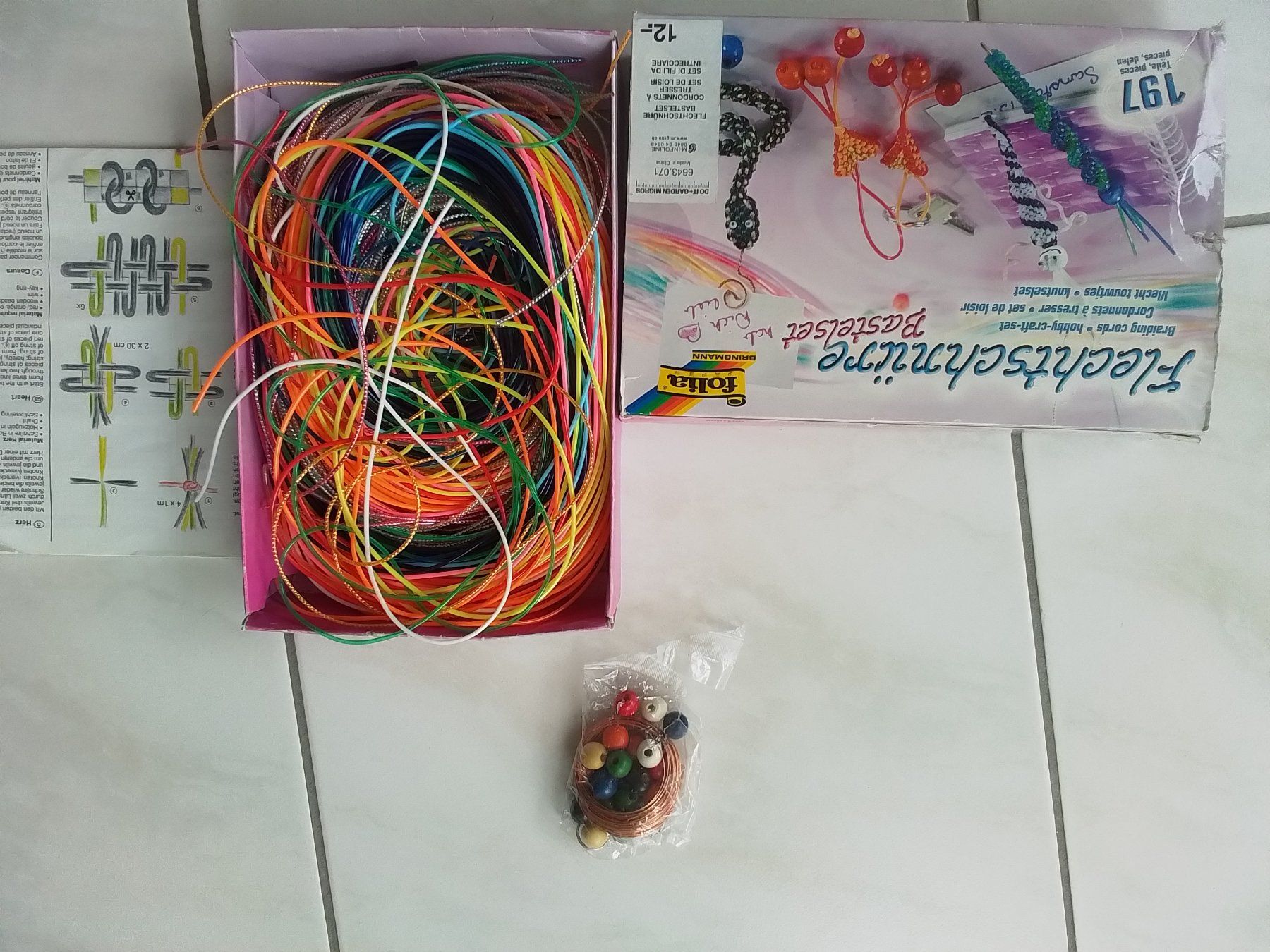Kit bricolage: BASTELSET  Flechtschnüre – Usato da Heimberg venduto da sunny1970
