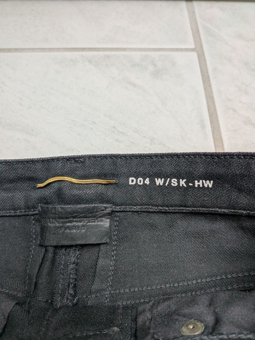Saint Laurent Jeans: Saint Laurent Paris Jeans – Usato da Küssnacht am Rigi venduto da schweizerrose 4