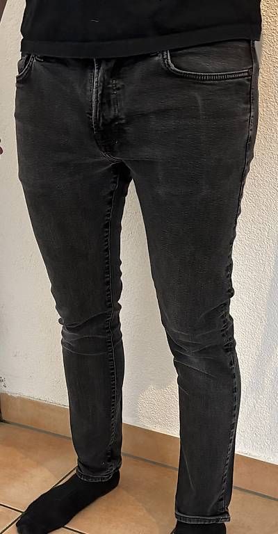 Jeans: Jeanshose schwarz – Usato da Zürich venduto da rafa014 2