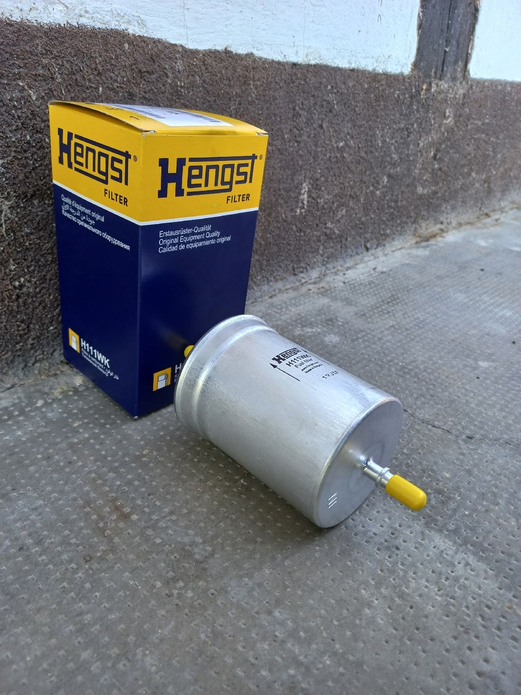 Toutes les pièces auto: VW Golf 2 Kraftstofffilter Benzin – Neuf (Voir description) à Buchen BE par Reberparts