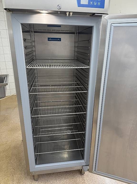 Réfrigérateurs: Gastro, Kühlschrank – D'occasion à Brugg AG par lali88 2
