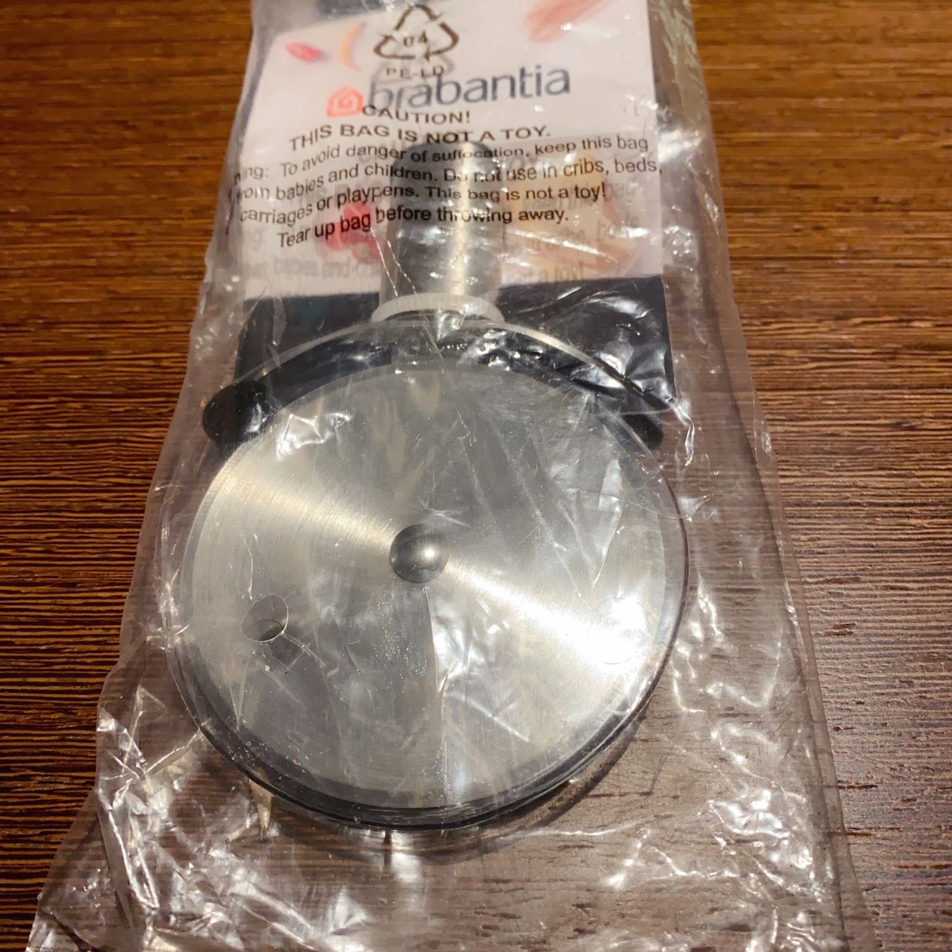 Brabantia Elettrodomestici da cucina: brabantia Pizza cutter – Nuovo e nell'imballaggio originale da Luzern venduto da Sommer_26 1