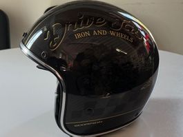 Motorradhelm offen.  Grösse XXL Carbon Optik mit Schriftzug