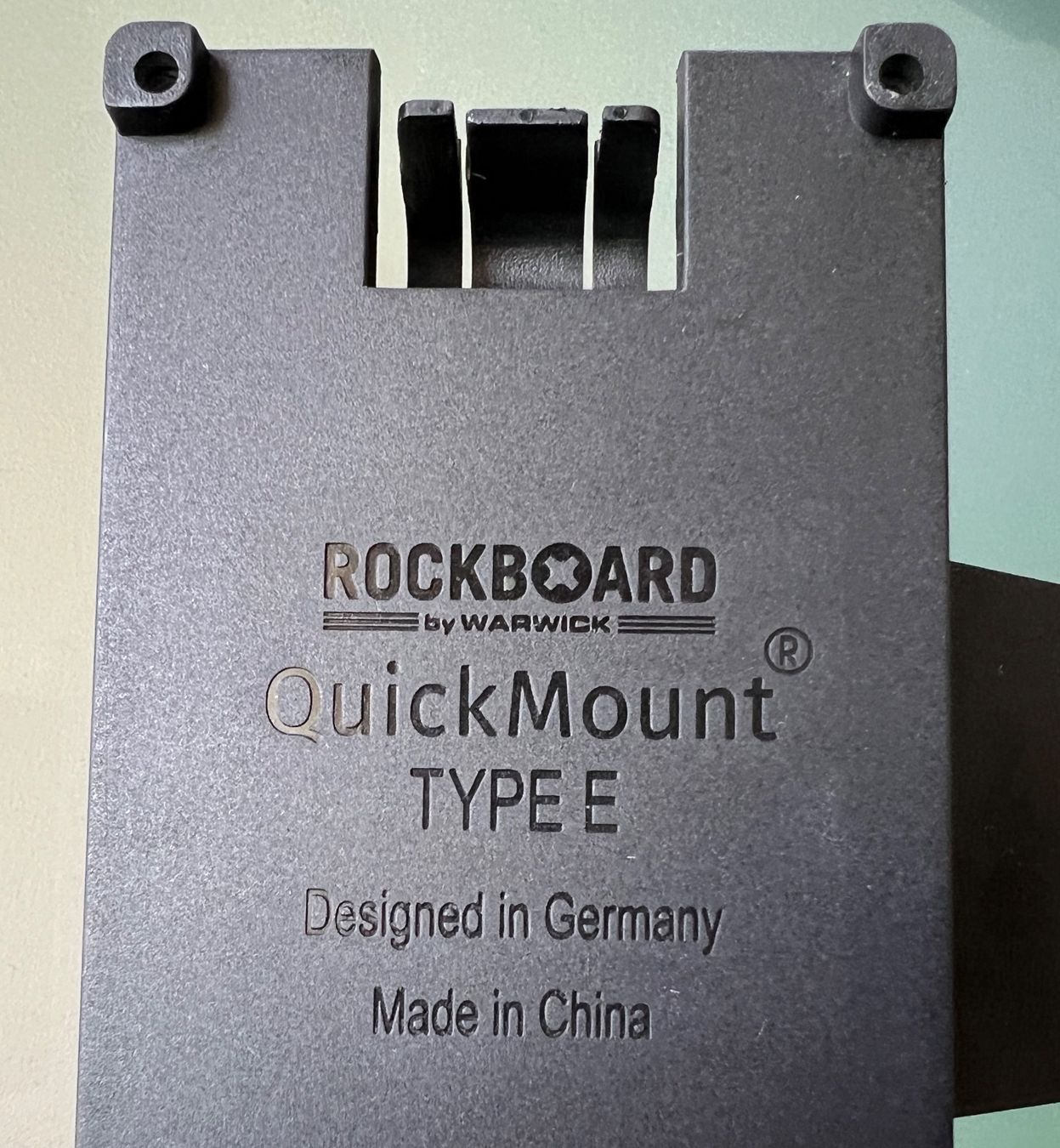 Wandhalterungen: 3 x Rockboard Quick Mount Type E – Gebraucht aus Brunnen von Bonitoman