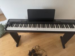 Casio CDP-100 Digitalpiano – 88 gewichtete Tasten – mit Stän