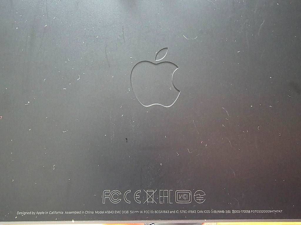 Tastiere: Apple Magic Keyboard A1843 CH Space Grau Ziffernblock – Usato da Dietlikon venduto da Bonamesa 2