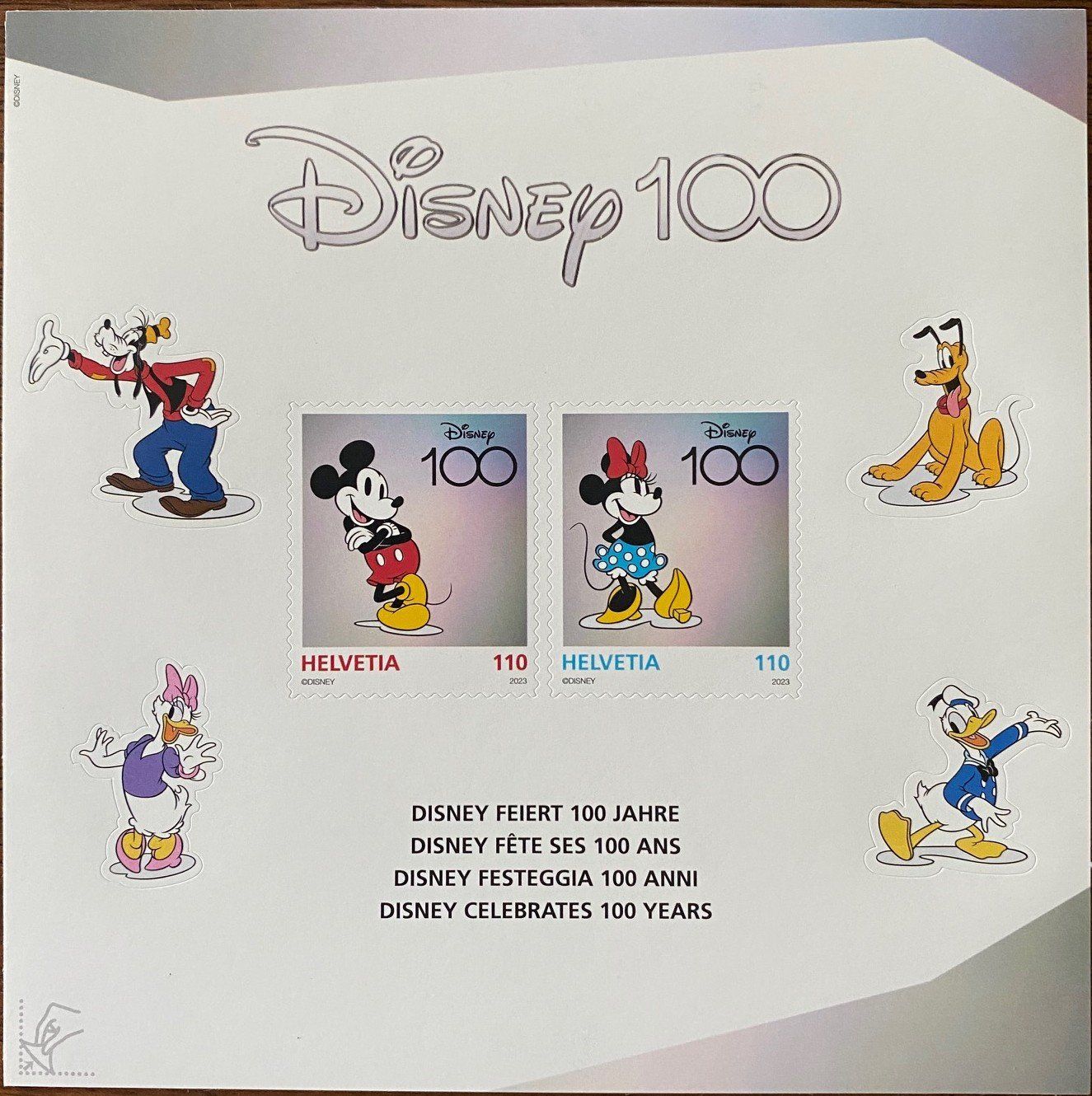 Tous les timbres: Sonderblock Disney 100. Postfrisch – D'occasion à Aedermannsdorf par Sennahoy11