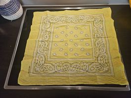 Tuch mit Paisley Muster gelb 100% Baumwolle