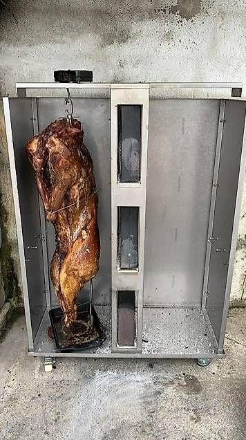 Grils: GRILL A CHARBON DE BOIS – D'occasion à Rossens FR par Hondaxx64 1