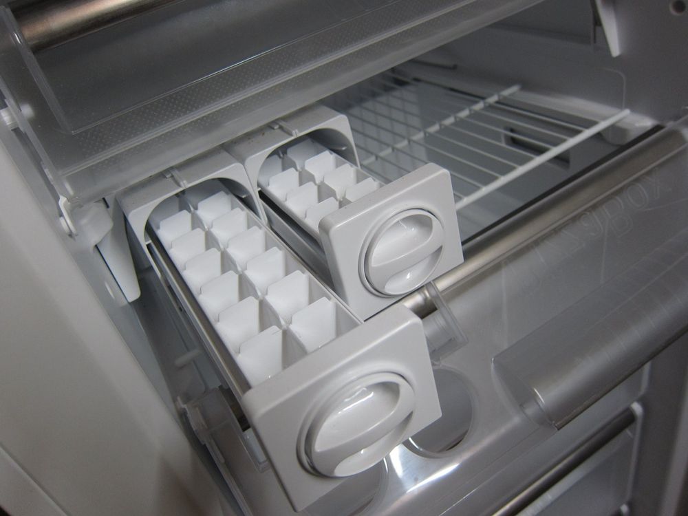 2 Spares2go Flexible Kunststoff-Abdeckungen Für LEC Kühlschrank – Transparent, 466 X 296 Mm