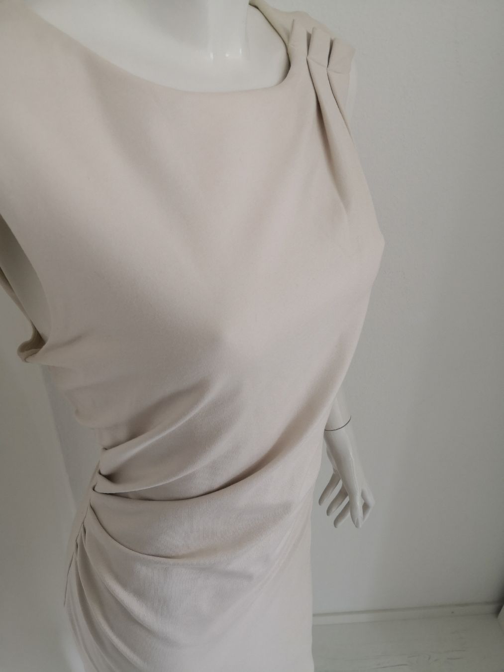 Mango Kleider: MANGO SUIT KLEID MIT FALTEN & GEFUTTERT BEIGE – Neu (gemäss Beschreibung) aus Olten von Naja-Twins-Twins 8