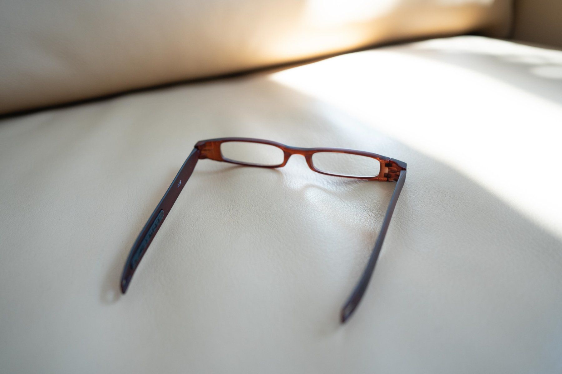 Occhiali & Lenti: Lesebrille 1.50 braun mit Grip – Nuovo (secondo la descrizione) da Sursee venduto da IOV 2