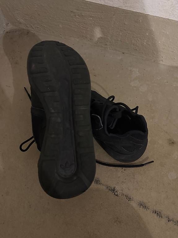 Scarpe da uomo: Adidas Schuhe – Usato da Langnau am Albis venduto da max081 1