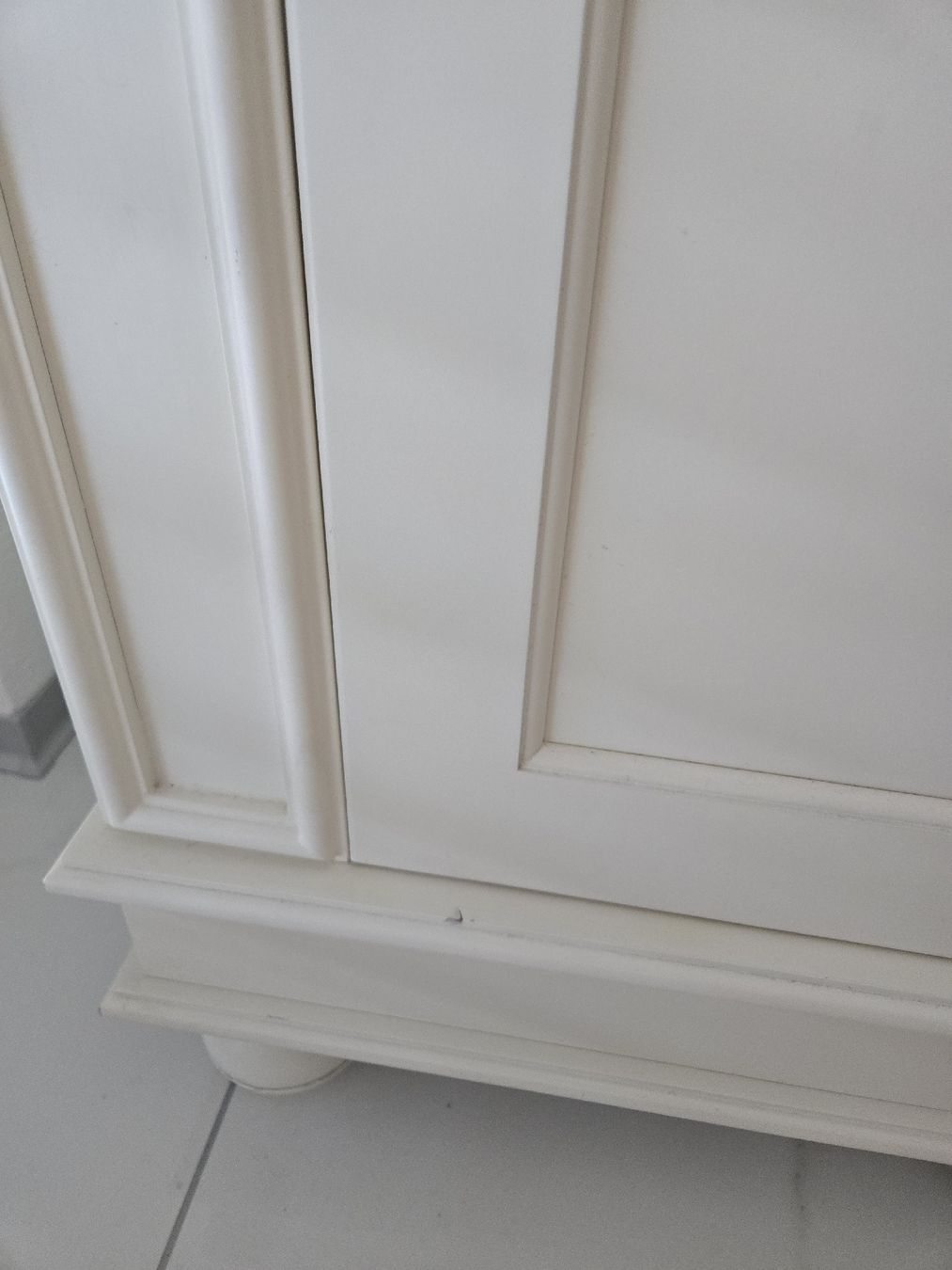 Cassettiere: Théophile et Patachou Antique Commode – Usato da Le Landeron venduto da Plushka 5