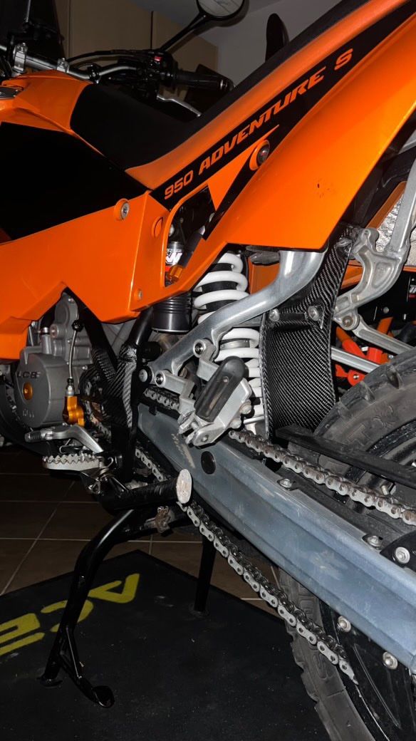 KTM Alle Motorradersatzteile: Ktm 950 990 Adventure Carbon – Neu und originalverpackt aus Neuhausen von Jeff. 2