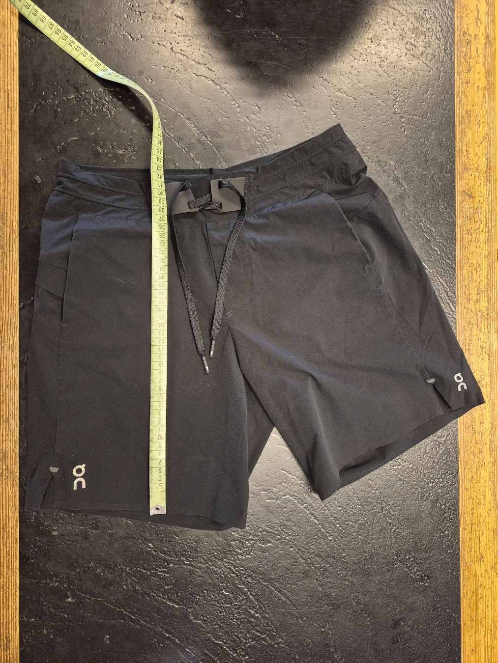 Hosen: ON Runningpants – Gebraucht aus Scuol von Niculaus