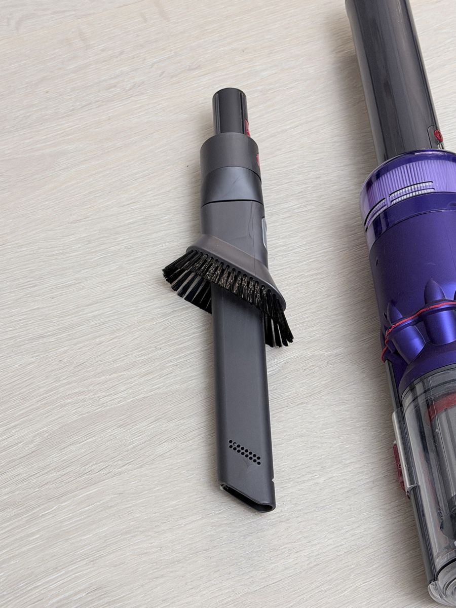 Dyson Staubsauger & Zubehör: Dyson Vacuum Cleaner Omni-glide – Gebraucht aus Zürich von grace89 3