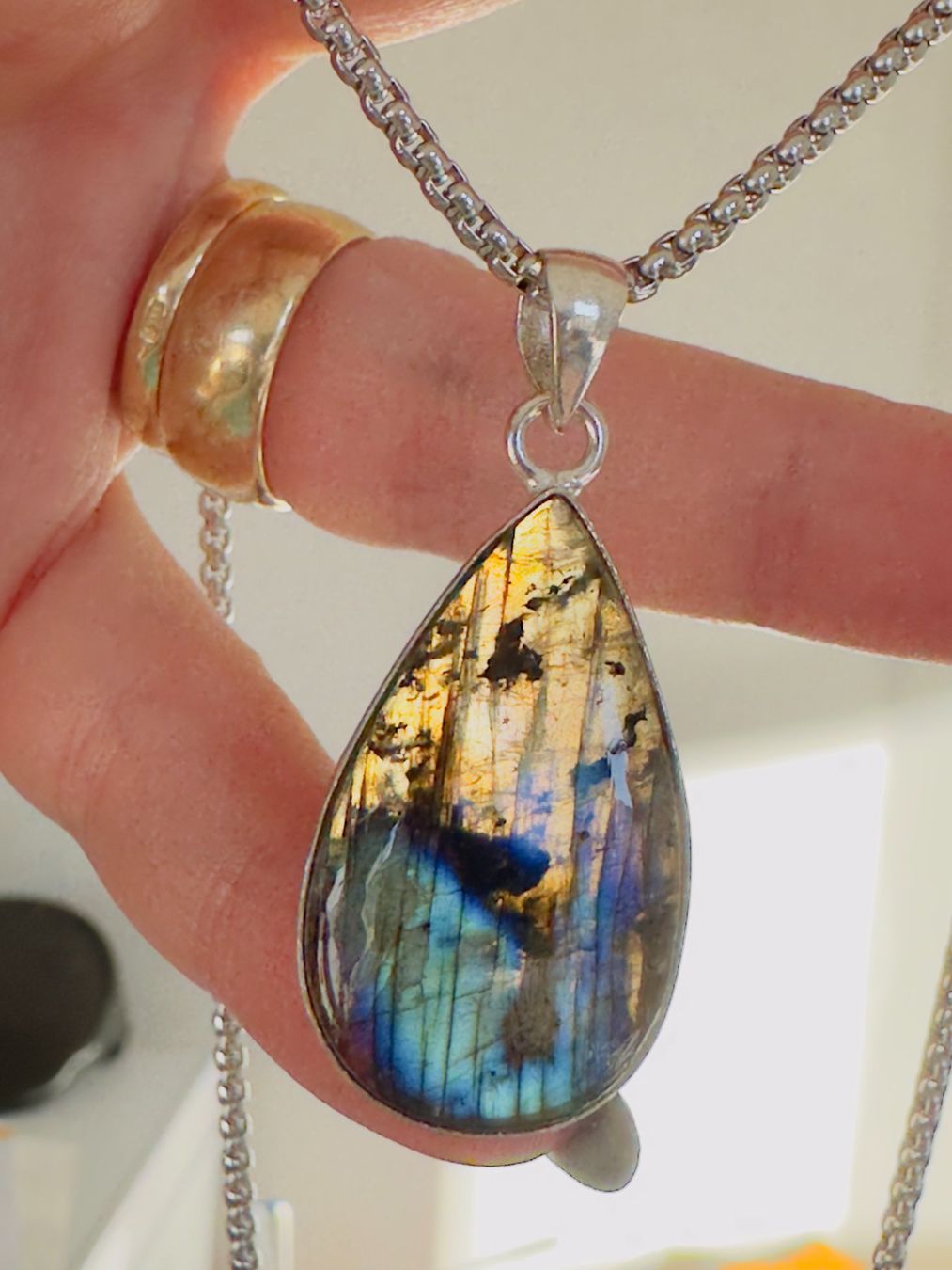 Catenine: Labradorite necklace – Nuovo e nell'imballaggio originale da Genève venduto da AGBERG 2