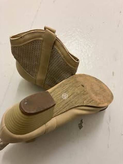 Damenschuhe: Stiefeletten – Gebraucht aus Rümlang von Speedy-Cat 1