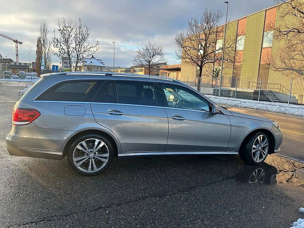 Automobili: Mercedes-Benz E-Klasse S212 Kombi E 220 CDI – Usato da Langenthal venduto da Goergens10 2