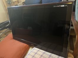 Samsung 52” LCD TV