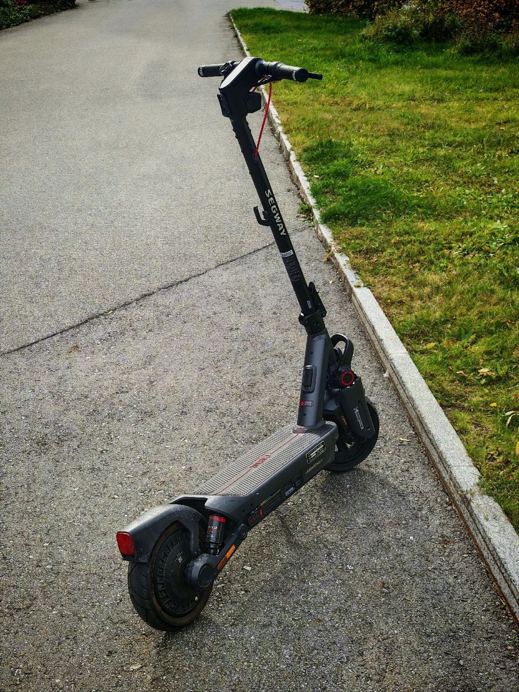 Segway Kickboard: E-Scooter Segway ninebot g3d Max – Usato da Kerns venduto da justmydream 5
