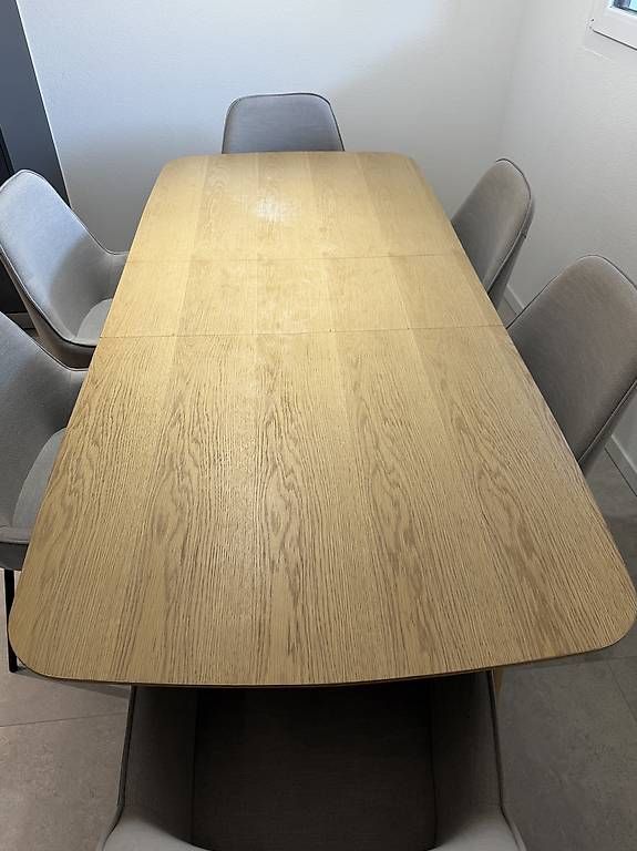 Set di tavolo e panche: Ensemble table et chaise intérieur  – Usato da Bremblens venduto da ltheintz 1