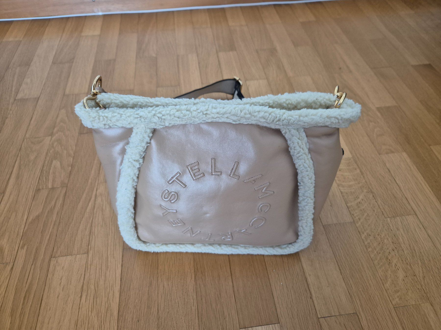 Stella McCartney Taschen für Damen: Stella Mc Cartney Mini Tasche mit Logo – Gebraucht aus Hergiswil NW von Adis_D 2