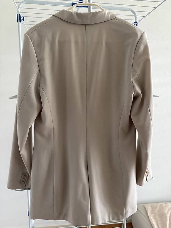 H&M Giacche: H&M Blazer beige Gr 38 – Usato da Dübendorf venduto da karim1409 2
