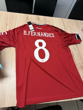 Maillot Manchester United – Bruno Fernandes #8 – Réplique