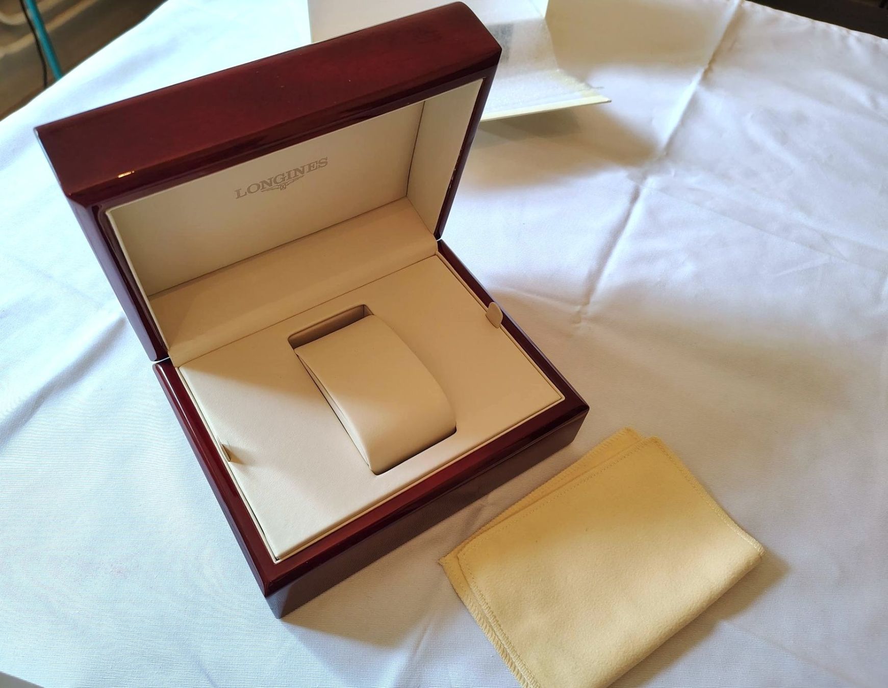 Longines Uhrenboxen: Longines, coffret bois – Neu und originalverpackt aus Péry von Sodubavallon 3