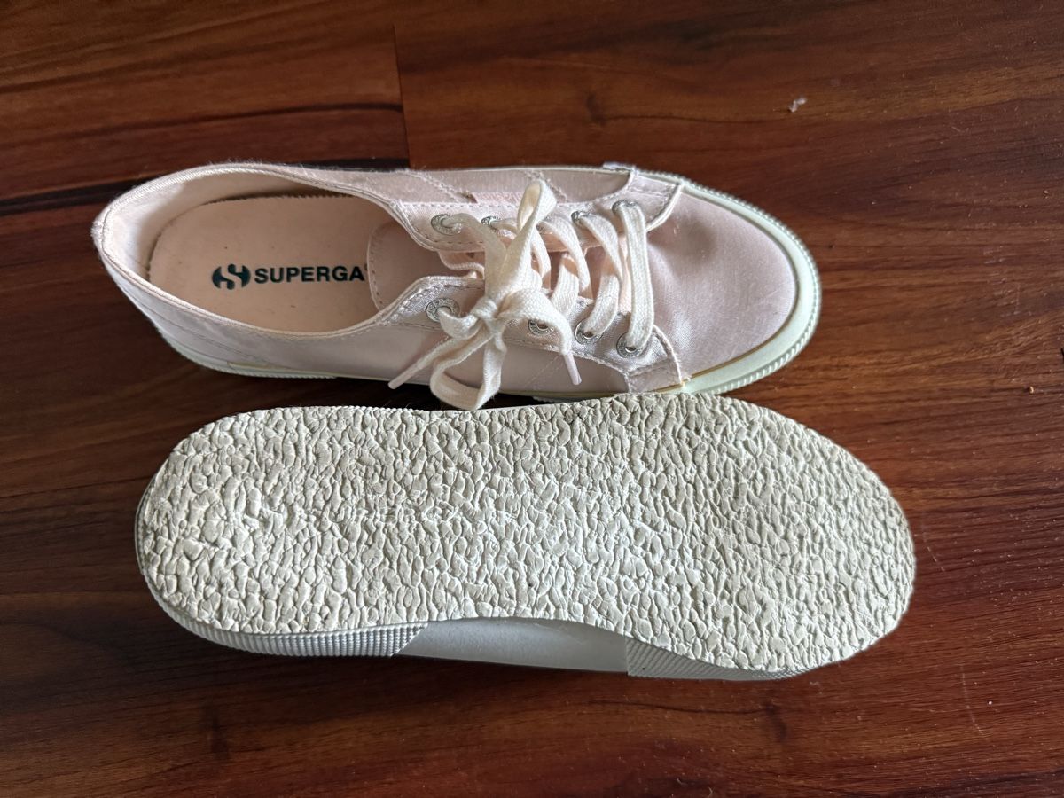 Superga Scarpe da donna: Superga Schuhe – Usato da Luzern venduto da chevy7779 1