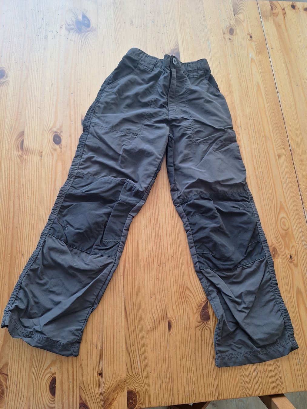 Pantalons: Regatta Wanderhose, Grösse 128 – D'occasion à Aesch BL par ChezToKa