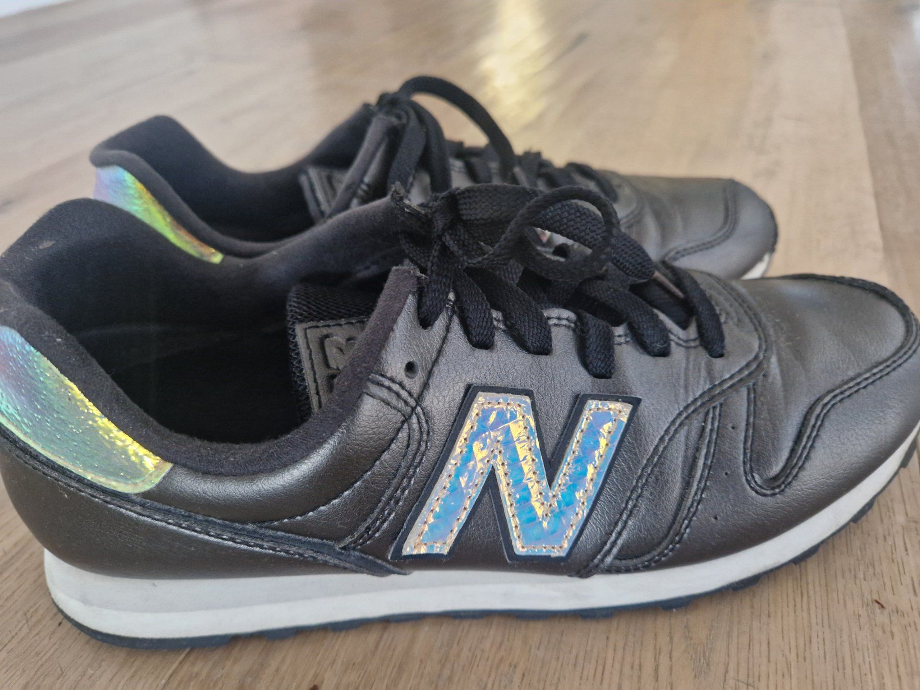 New Balance Scarpe da donna: New Balance 373 Grösse 41 – Usato da Lenzburg venduto da running25 2