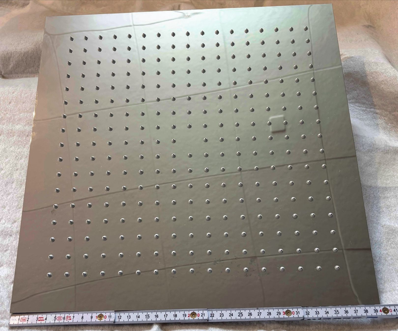 Kwc Soffioni doccia: KWC Kopfbrause 40 x 40cm – Usato da Davos Platz venduto da bemich