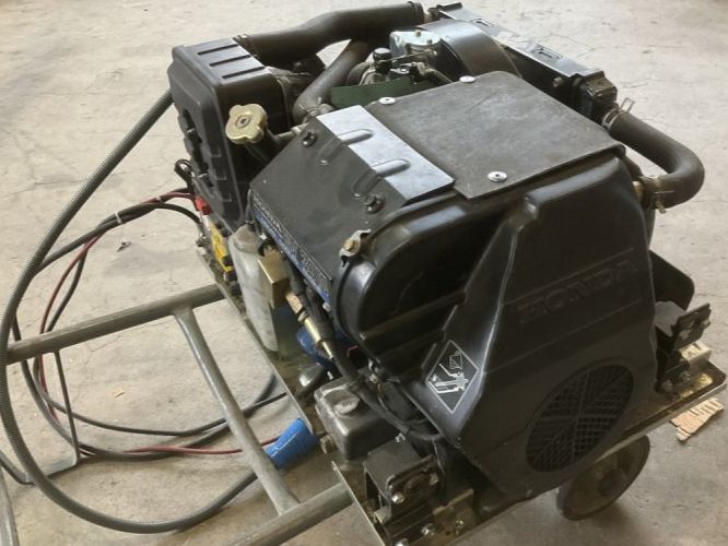 Honda Generatori di corrente: Generator zum Einbauen Caravan Stromerzeuger – Usato da Dorf venduto da Miner-supply 3