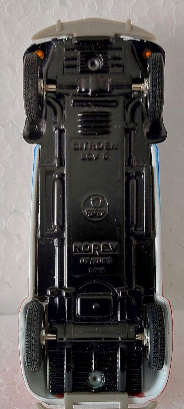 Norev Modellautos: Citroën  2CV 6  -  Cocorico   - Norev  -  1/43 – Gebraucht aus Delémont von Domdom1 8