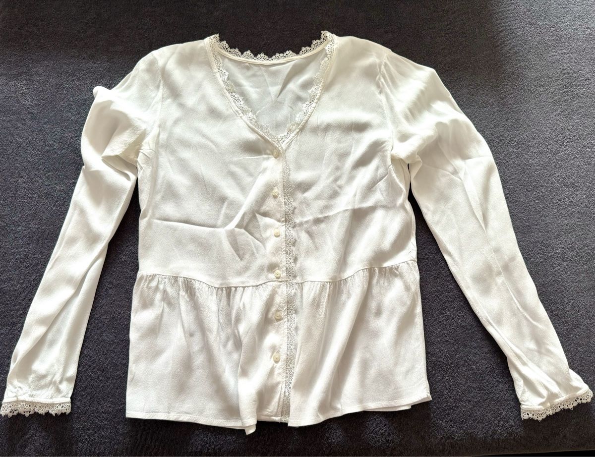 Camicette: Lässige weisse Bluse mit Spitze, Grösse M – Usato da Amriswil venduto da Apfelfreak
