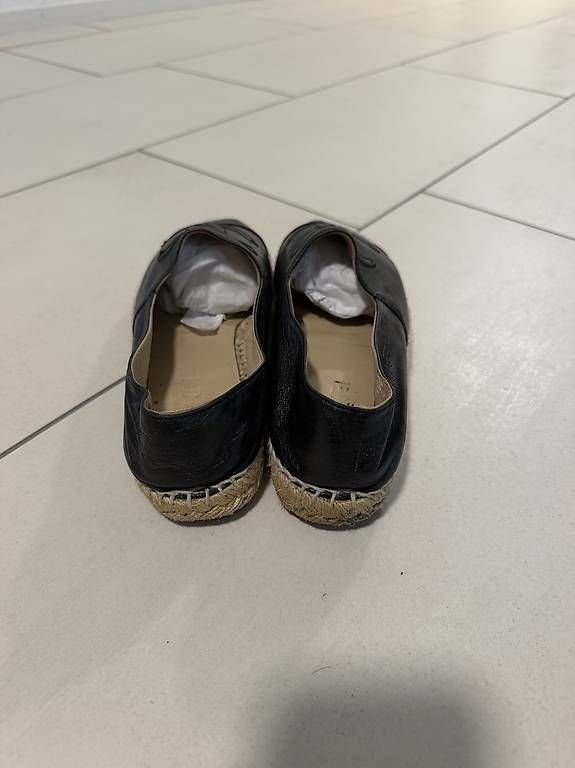 Chanel Scarpe da donna: Coco Chanel Espadrilles aus Leder (Gr. 38) – Usato da Winterthur venduto da Aye01 2