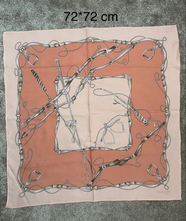 Foulard vintage Gil de Losne Paris 72×72 cm 
