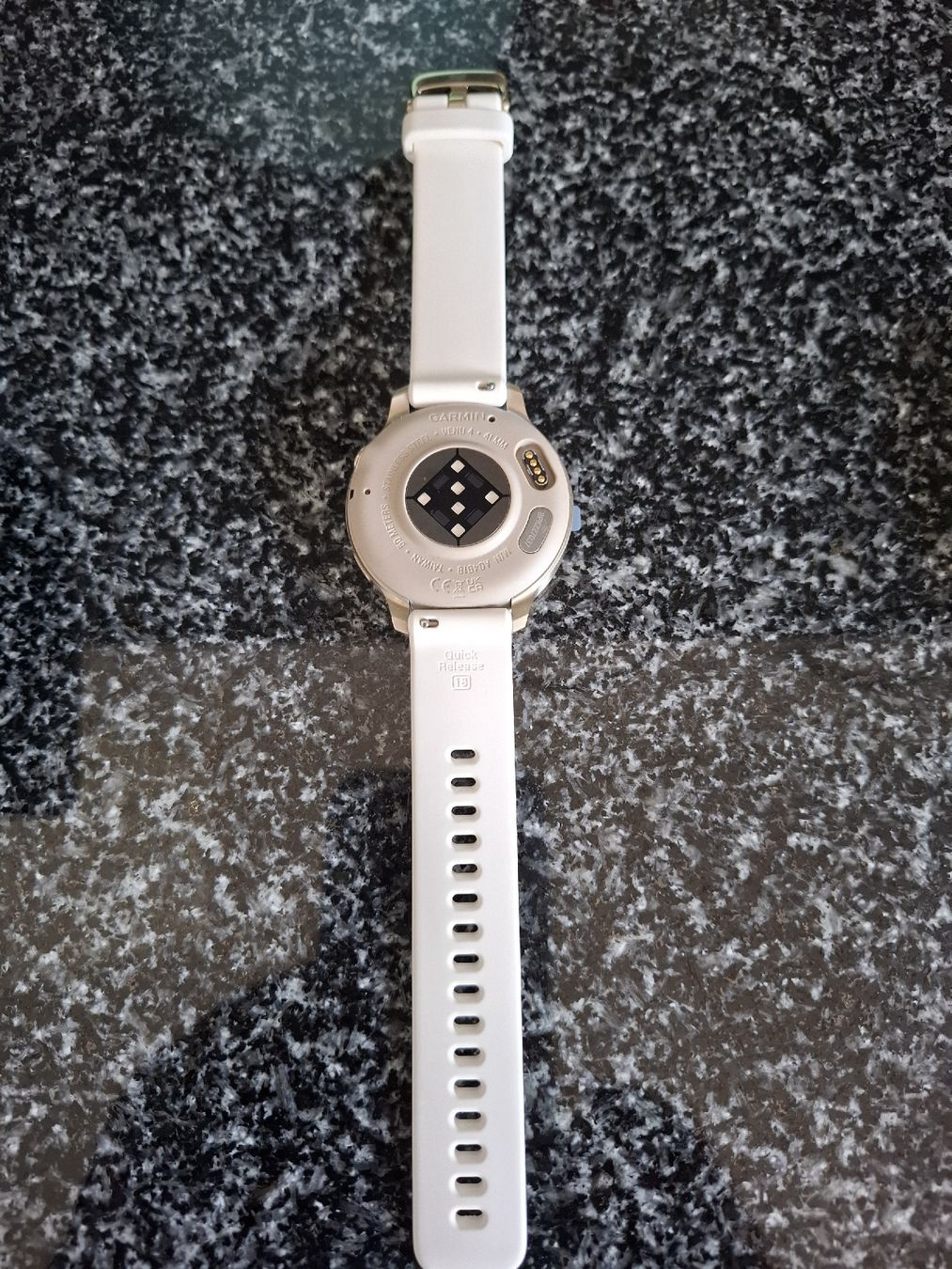 Garmin Smartwatch: Garmin Venu 4 41mm  – Neu (gemäss Beschreibung) aus Suhr von Sonnenschein2006 5