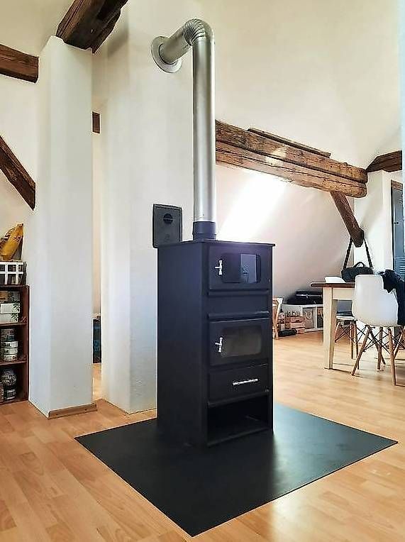 Cucine: Poêle à bois / cuisinière Modèle : Turmin. – Usato da Sion venduto da Swissquali. 3