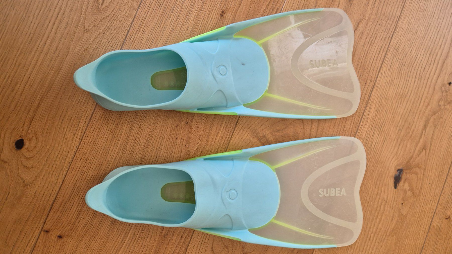 Decathlon Flossen, Masken & Schnorchel: Badeflossen SUBEA Grösse 34/35 – Gebraucht aus Mollis von Kekie
